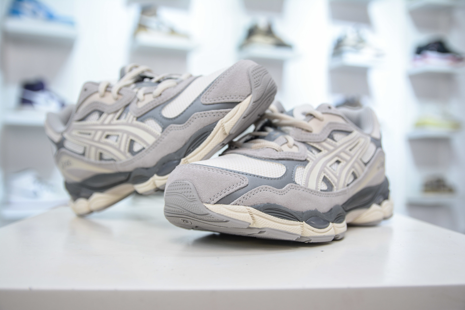 ZC President Edition ASICS GEL-NYC™ Low-Top Sneakers - Image 6