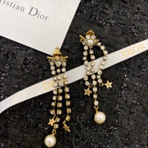 Premium Luxury Stud Earrings High-End Craftsmanship ZP Quality Design (E111)