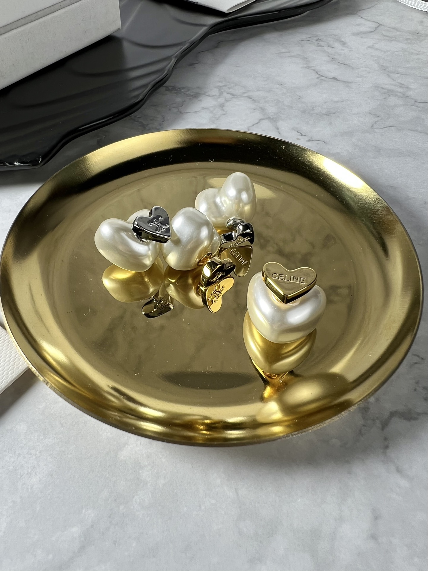 Celine Love Pearl Earrings Elegant Minimalist Luxury Design (YHED055) - Image 4
