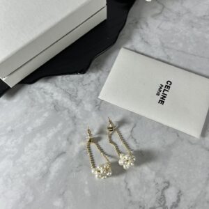 Celine Elegant Earrings Minimalist Luxury Everyday Design (YHED050)