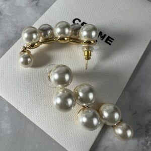 Celine Minimalist Earrings Elegant Everyday Luxury Design (YHED050)