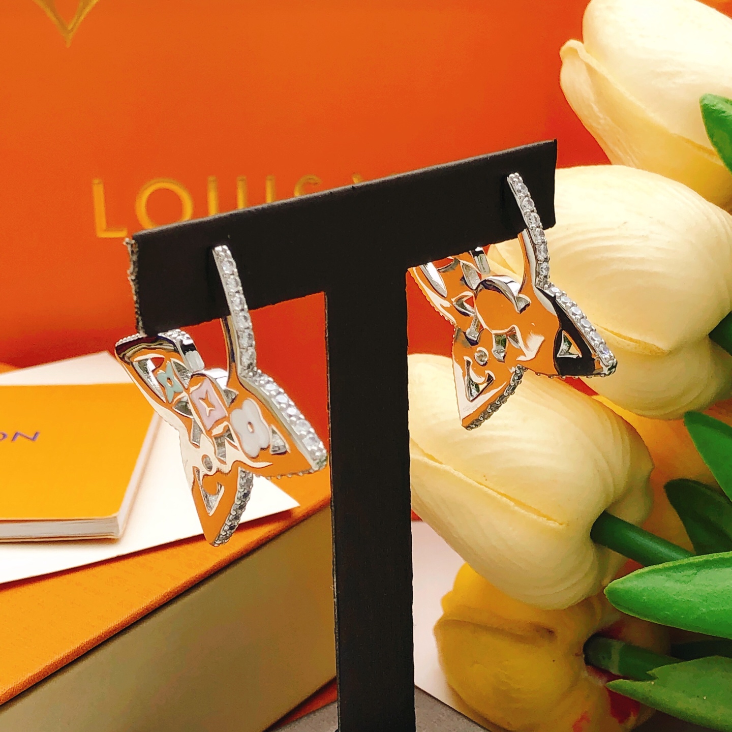 LV Style Quilted Enamel Earrings Color Drip Oil ZP Brass Luxury Design - Image 3