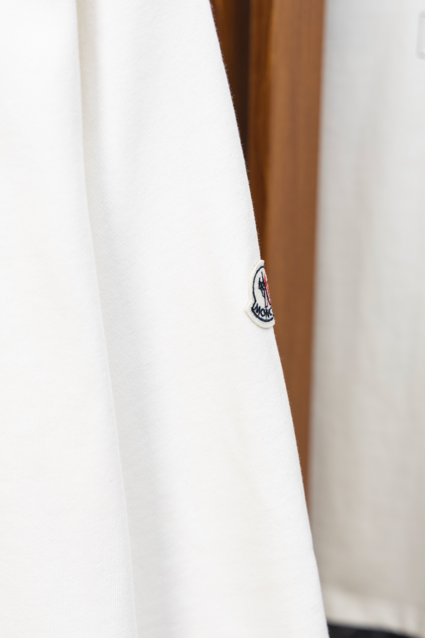 Moncler J0166 Classic Logo Embroidered Hoodie 460g Heavyweight Cotton - Image 6