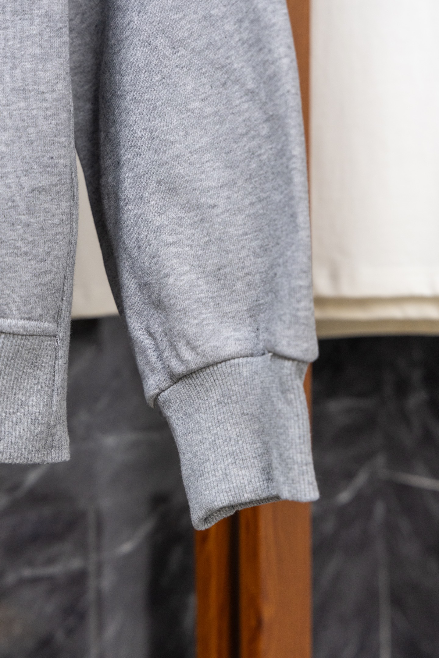 Thom Browne J0 Classic Four-Bar Crewneck Sweatshirt 400g Premium Cotton - Image 6
