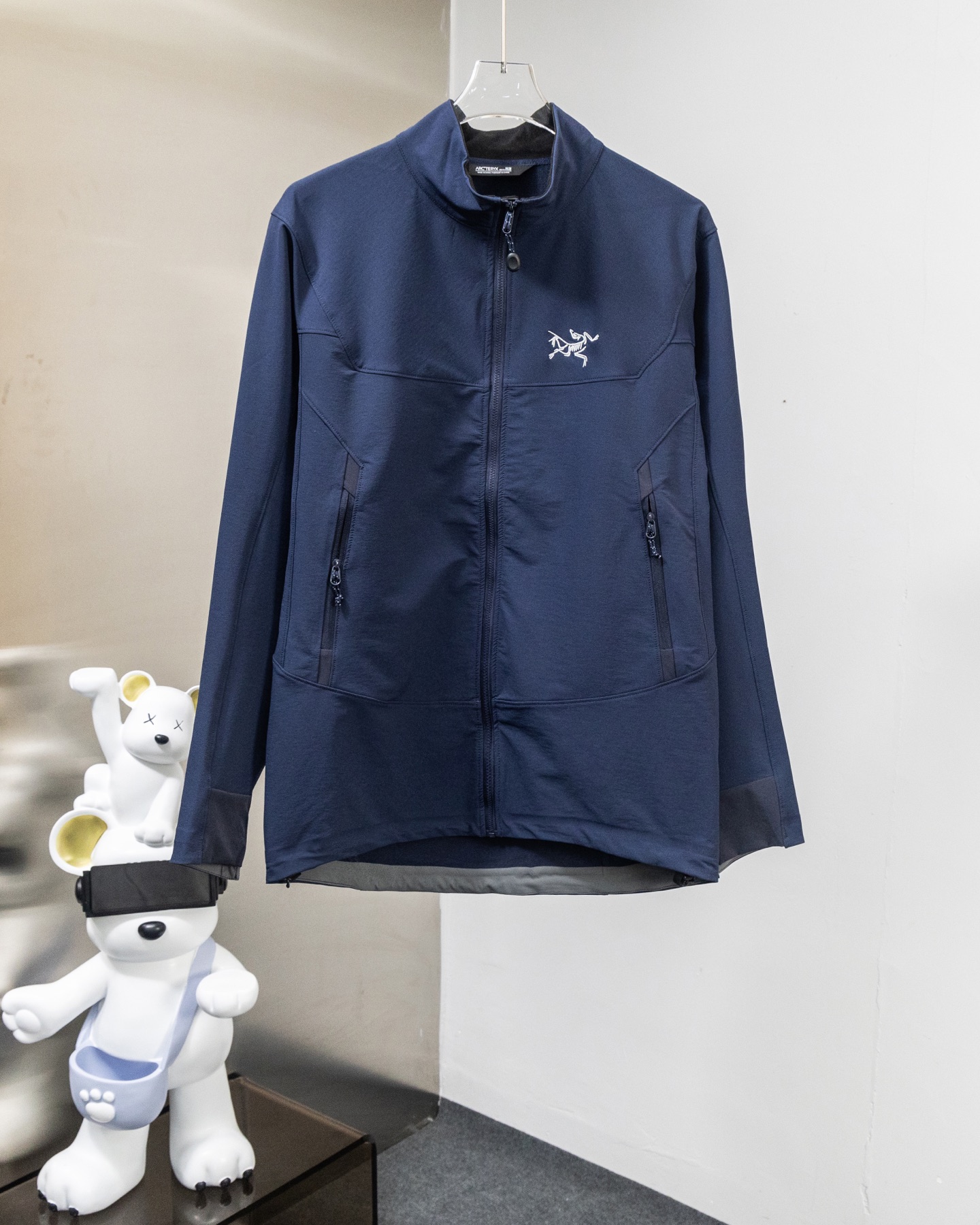 Arc'teryx Gamma Hoody Soft Shell Jacket Stand Collar Lightweight Commuter Outdoor Unisex