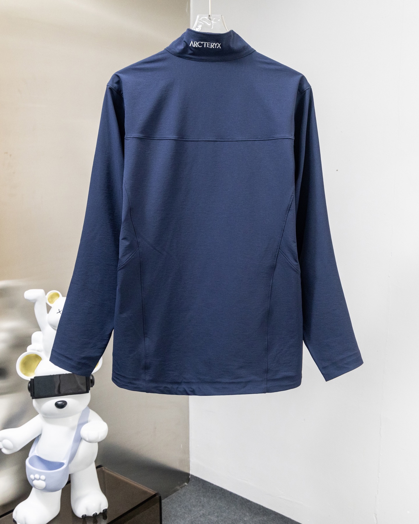 Arc'teryx Gamma Hoody Soft Shell Jacket Stand Collar Lightweight Commuter Outdoor Unisex - Image 4