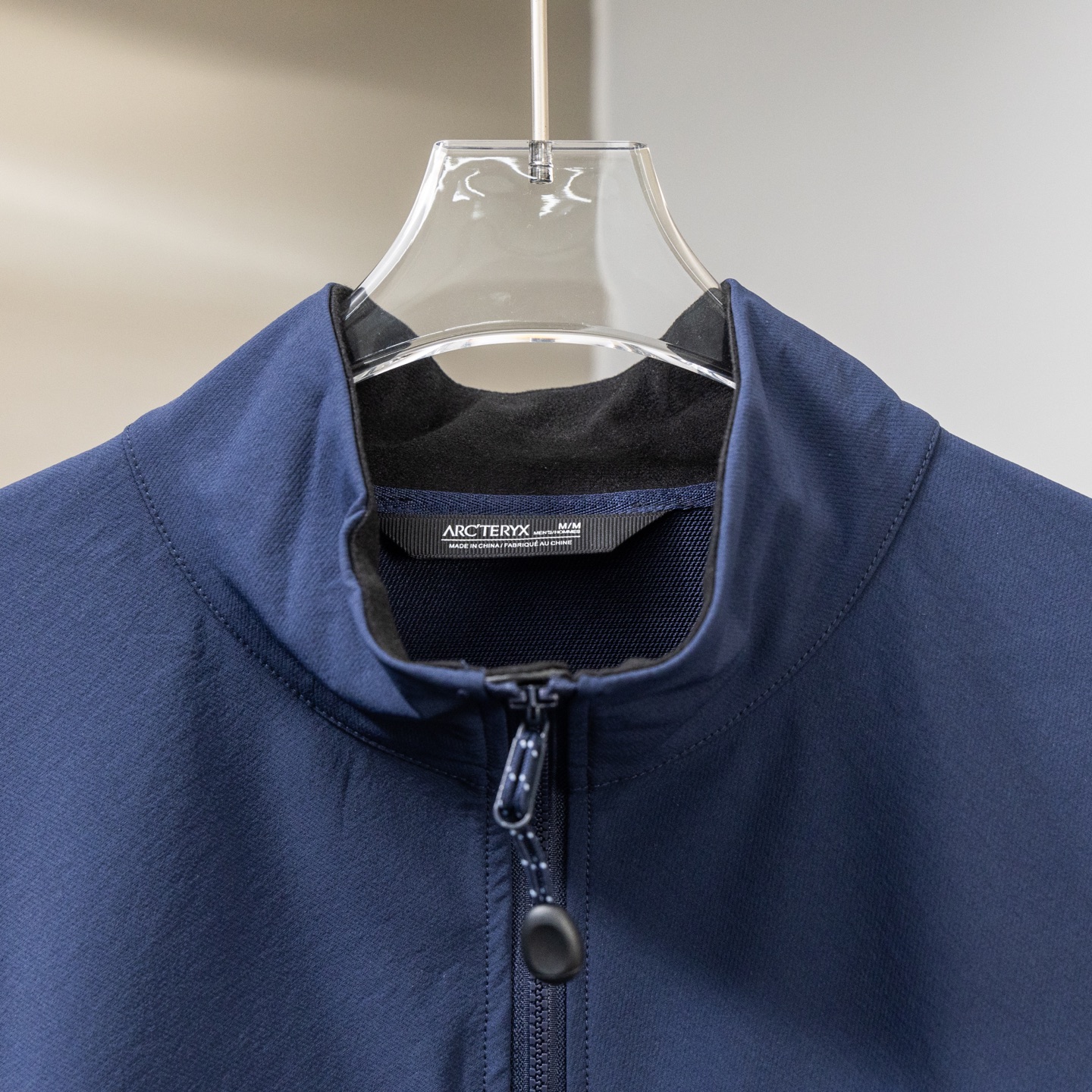 Arc'teryx Gamma Hoody Soft Shell Jacket Stand Collar Lightweight Commuter Outdoor Unisex - Image 3