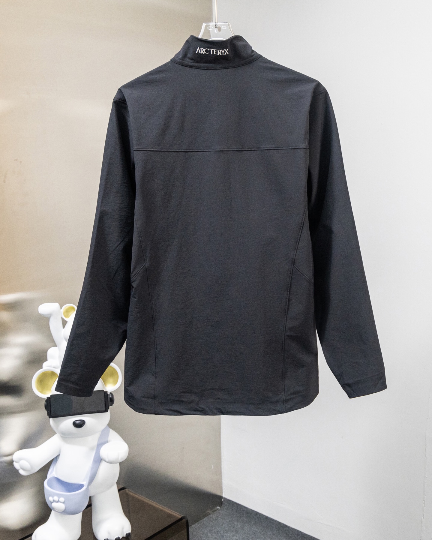Arc'teryx Gamma Hoody Soft Shell Jacket Stand Collar Lightweight Outdoor Commuter Unisex - Image 8