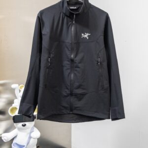 Arc'teryx Gamma Hoody Soft Shell Jacket Stand Collar Lightweight Outdoor Commuter Unisex