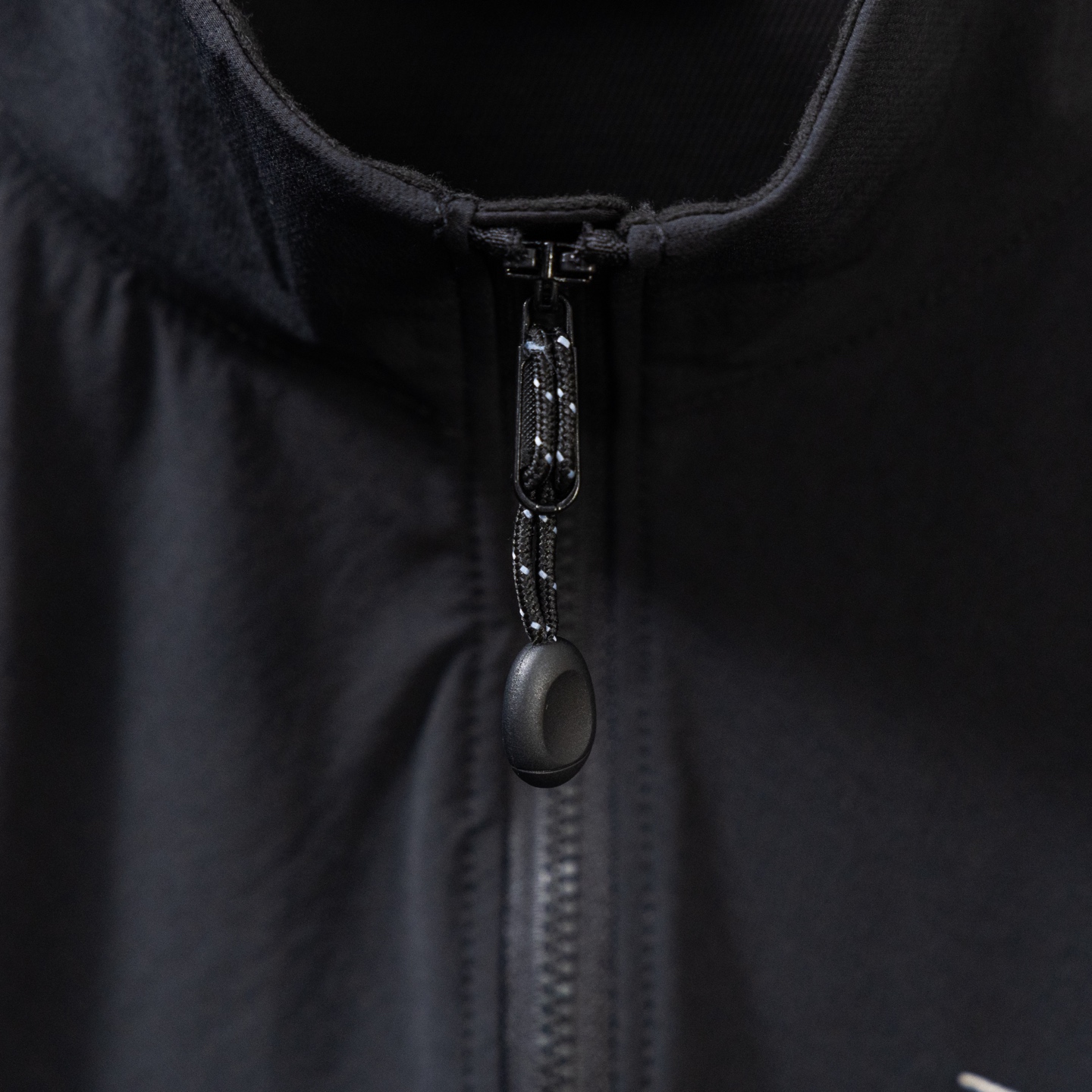 Arc'teryx Gamma Hoody Soft Shell Jacket Stand Collar Lightweight Outdoor Commuter Unisex - Image 3