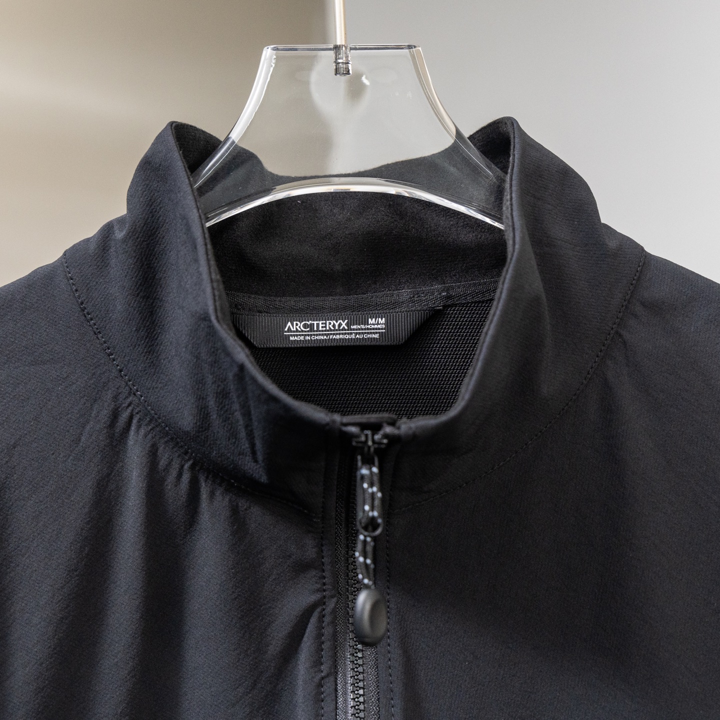 Arc'teryx Gamma Hoody Soft Shell Jacket Stand Collar Lightweight Outdoor Commuter Unisex - Image 2