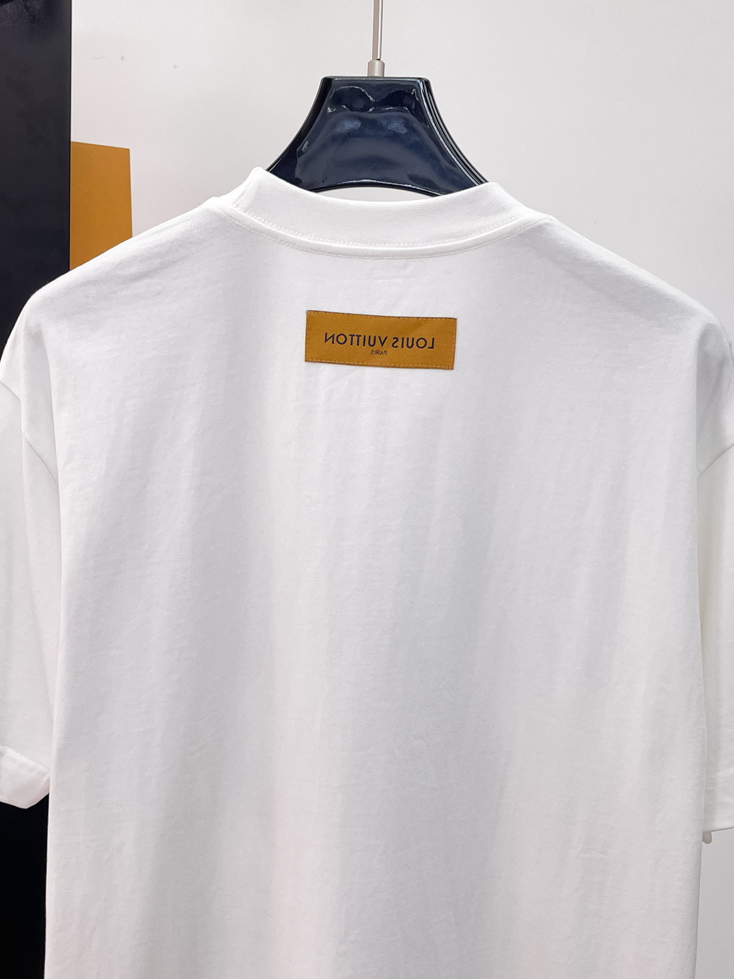 Louis Vuitton 2026 Spring/Summer Premium Logo T-Shirt Heavyweight Luxury Essential - Image 5
