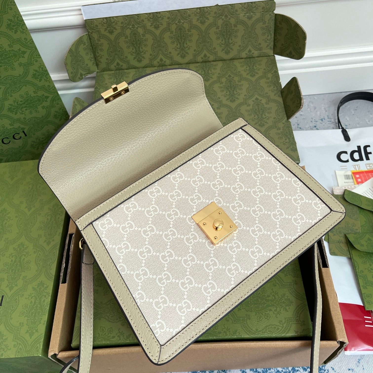 Gucci Style 651055 Oatmeal Color Premium Quality Handbag with Full Packaging - Image 4