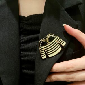 Chanel Double C Brooch Classic Elegant CC Pin