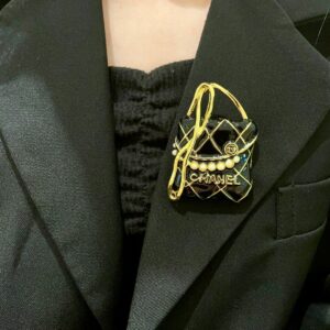 Chanel Bag with Double C Logo Brooch Elegant Luxury Style
