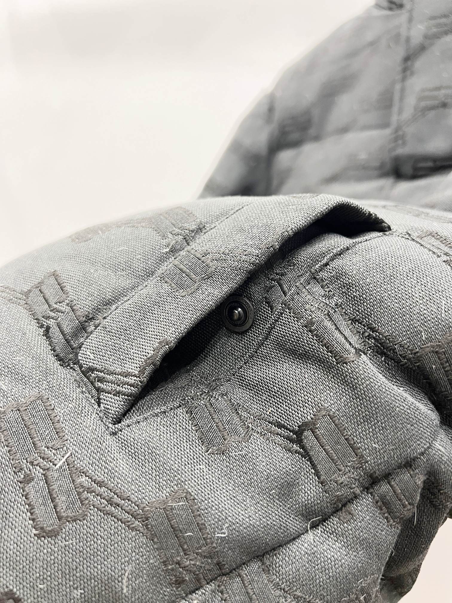Balenciaga x Gucci SS23 Collaboration Down Jacket Unisex Luxury Edition - Image 5