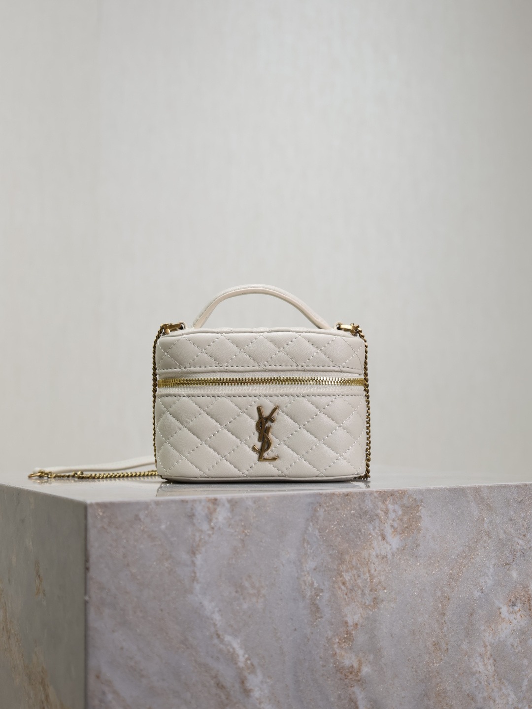 GABY Mini Chain Cosmetic Bag Stylish Compact Design