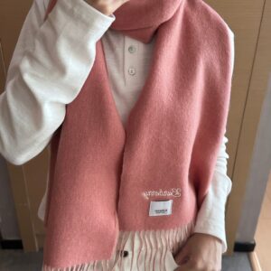 Classic Check Scarf Elegant Soft Shawl Stylish Designer-Inspired Wrap