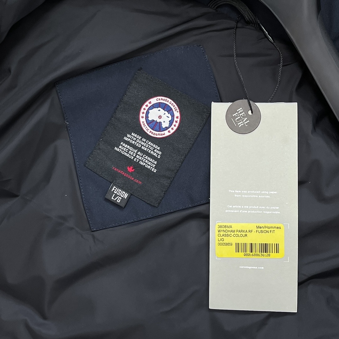 Canada Goose Wyndham 388M Parka Down Jacket Premium Arctic Winter Edition - Image 4