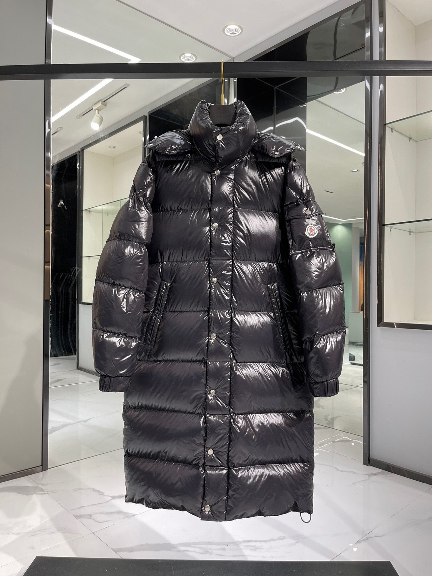 Moncler Maya Long Down Jacket Contrasting Colors Premium Winter Edition