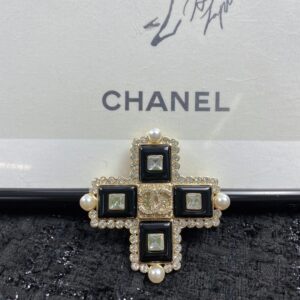 Chanel Hot Selling Brooch New Arrival Elegant CC Pin A3580872845