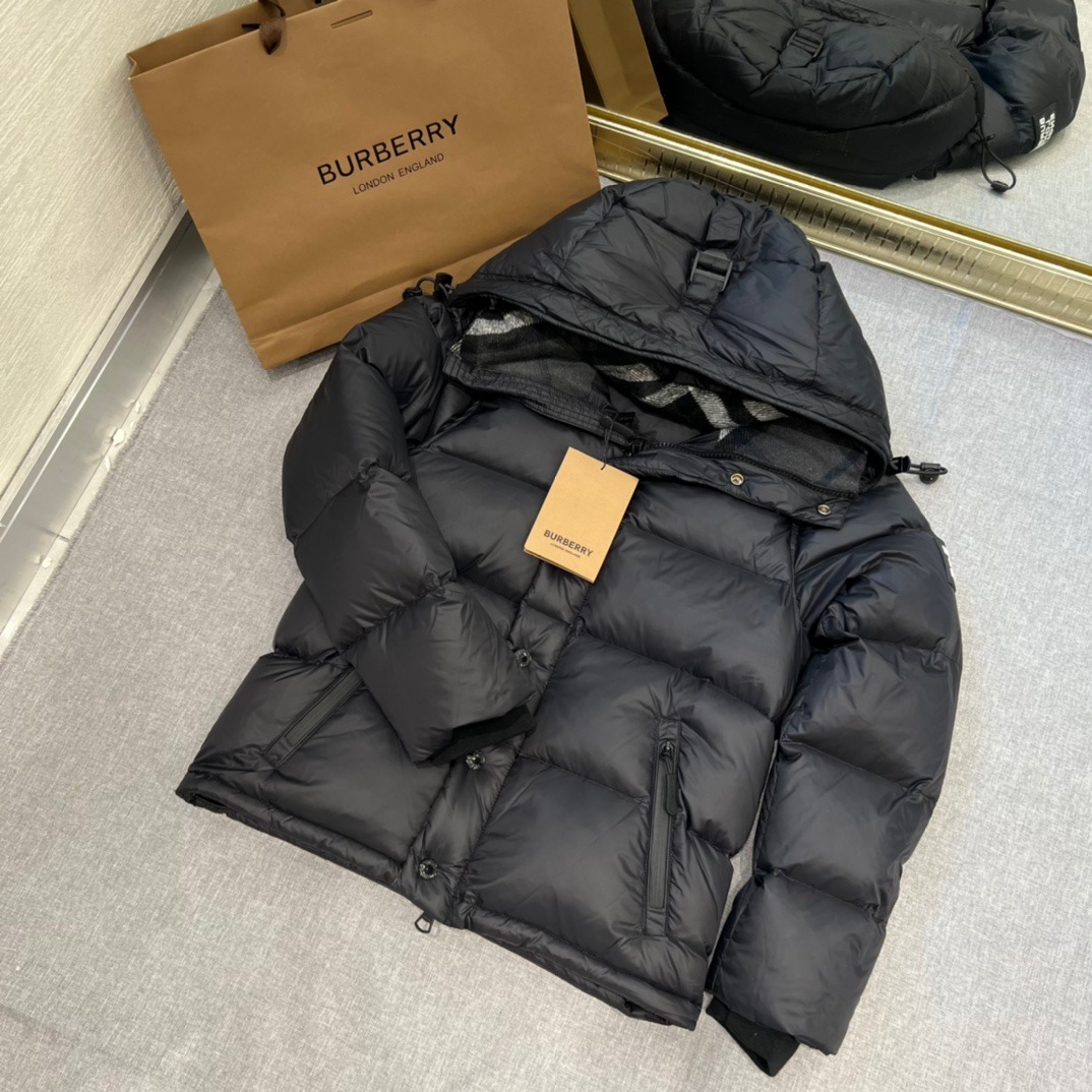 Burberry Autumn Winter Detachable Sleeve Hooded Down Jacket Vintage Plaid Lining - Image 4
