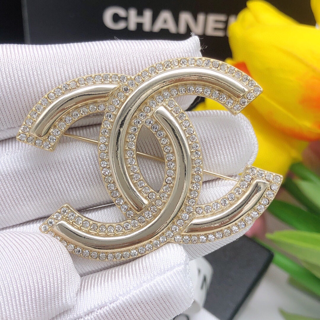 Chanel Gold Double C Brooch Diamond Polished Luxury CC Pin - Image 3