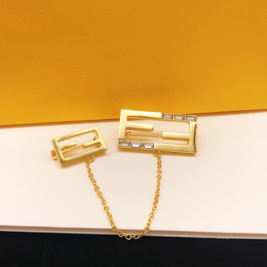Fendi Tassel Chain Brooch FDXZ0002 High End Luxury Piece - Image 2