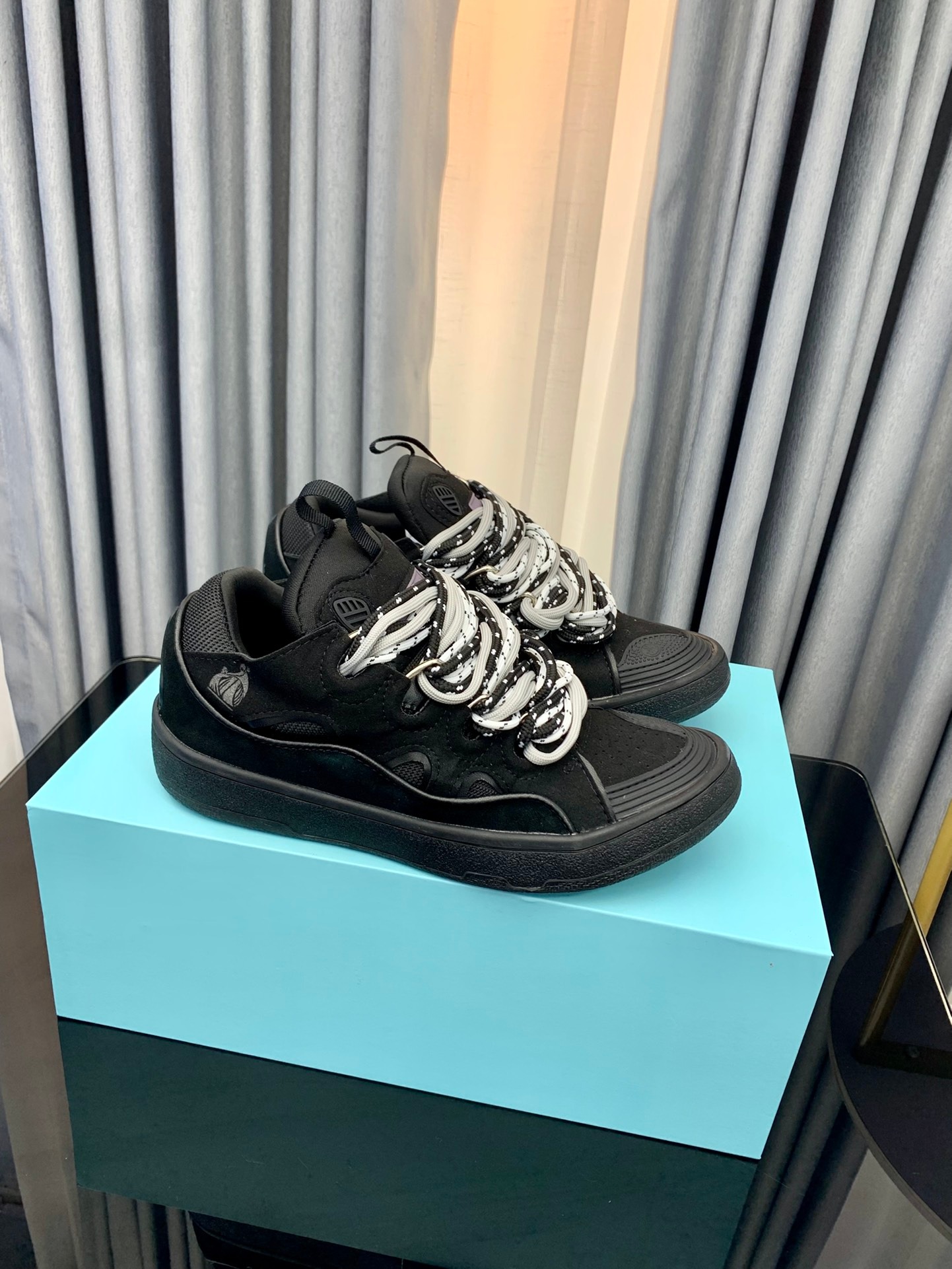 LANVIN Couple Sneakers Premium Casual and Athletic Shoes Sizes 35–45 Ready Stock