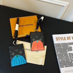 Louis Vuitton LV On Sirap Neck Lanyard Card Holder ID Badge Wallet