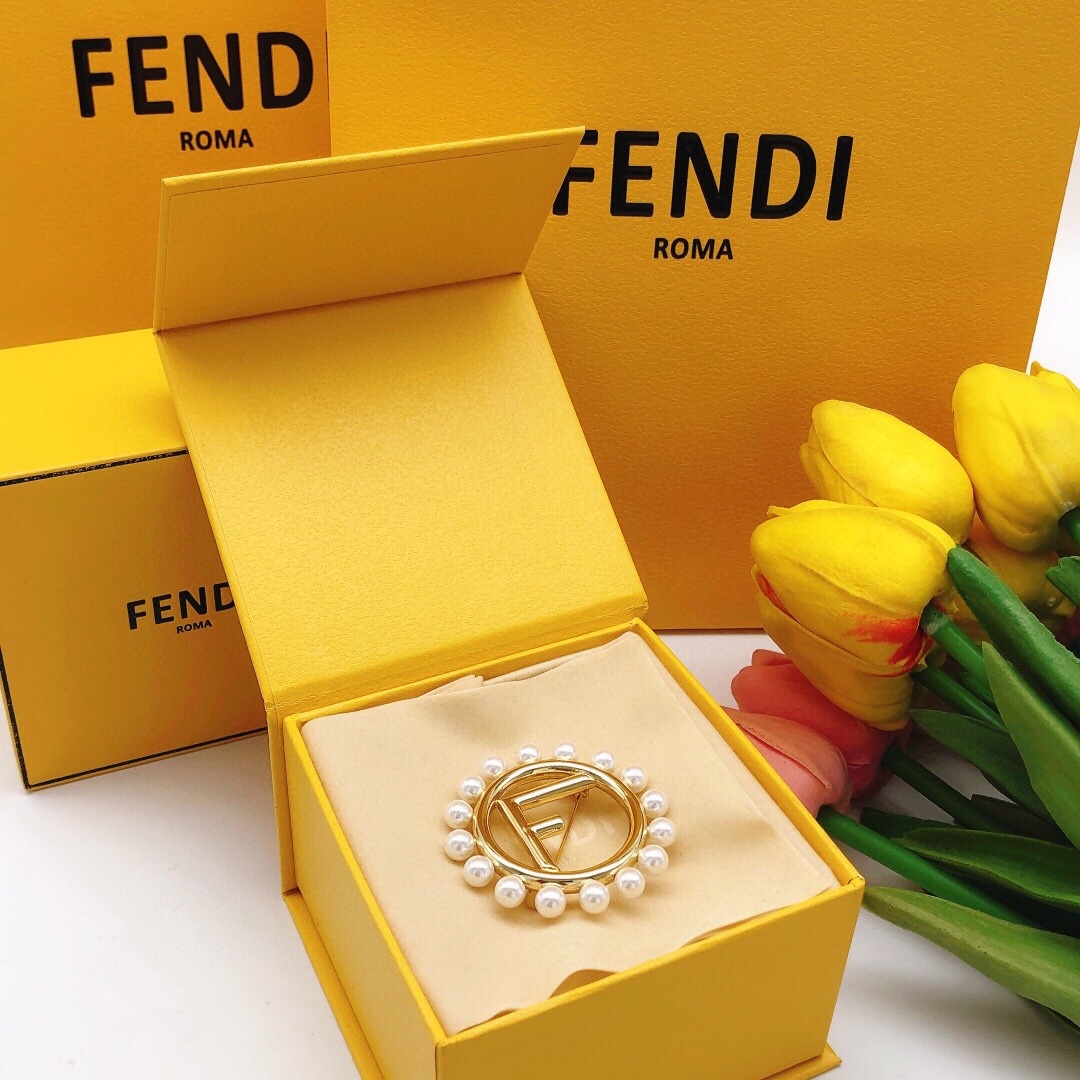Fendi Pearl Trim Brooch FDXZ0001 Elegant Round Luxury - Image 3