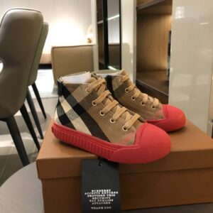 Burberry Kids Slip On Shoes Boys and Girls Premium Comfort Designer Style