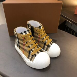 Burberry Kids Slip On Shoes for Boys and Girls High End Designer Comfort Style