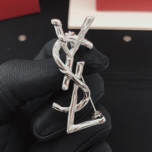 YSL Brooch YXZ0035 Latest Elegant Luxury Accessory