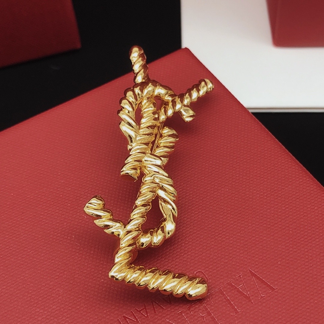 YSL Twisted Brooch YXZ0033 Elegant New Style Luxury Accessory - Image 5
