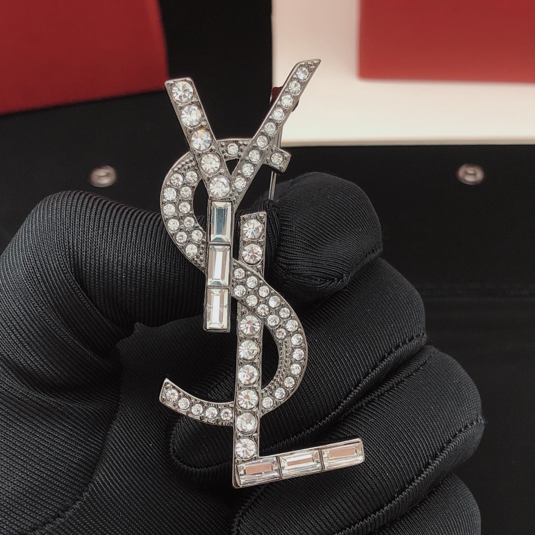 YSL Black Diamond Brooch YXZ0003 Square Cut Luxury Piece