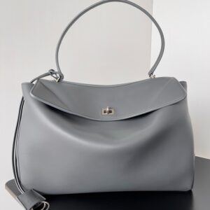 Black Rodeo Drive Shoulder Bag Chic Soft Leather
