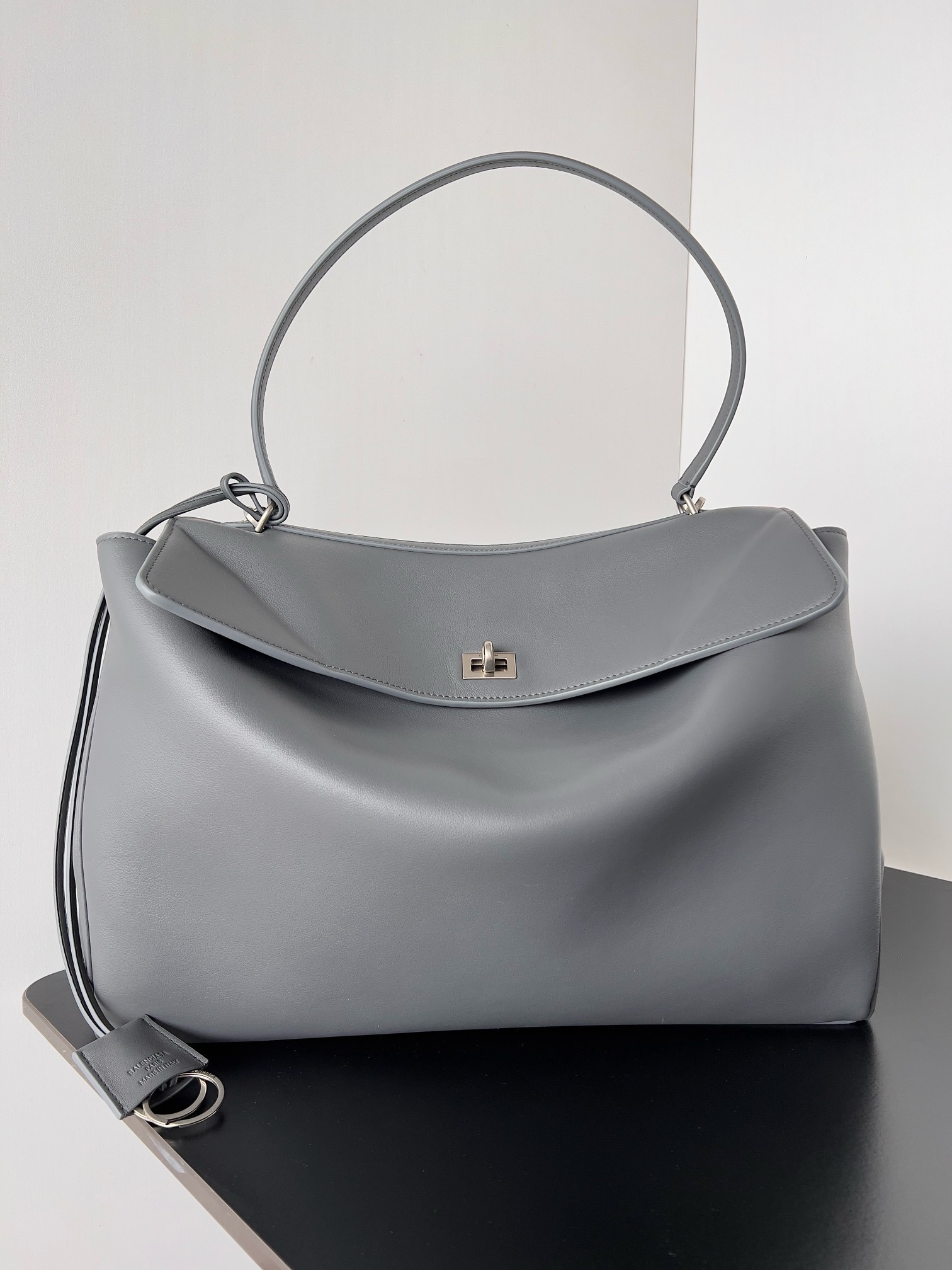 Black Rodeo Drive Shoulder Bag Chic Soft Leather