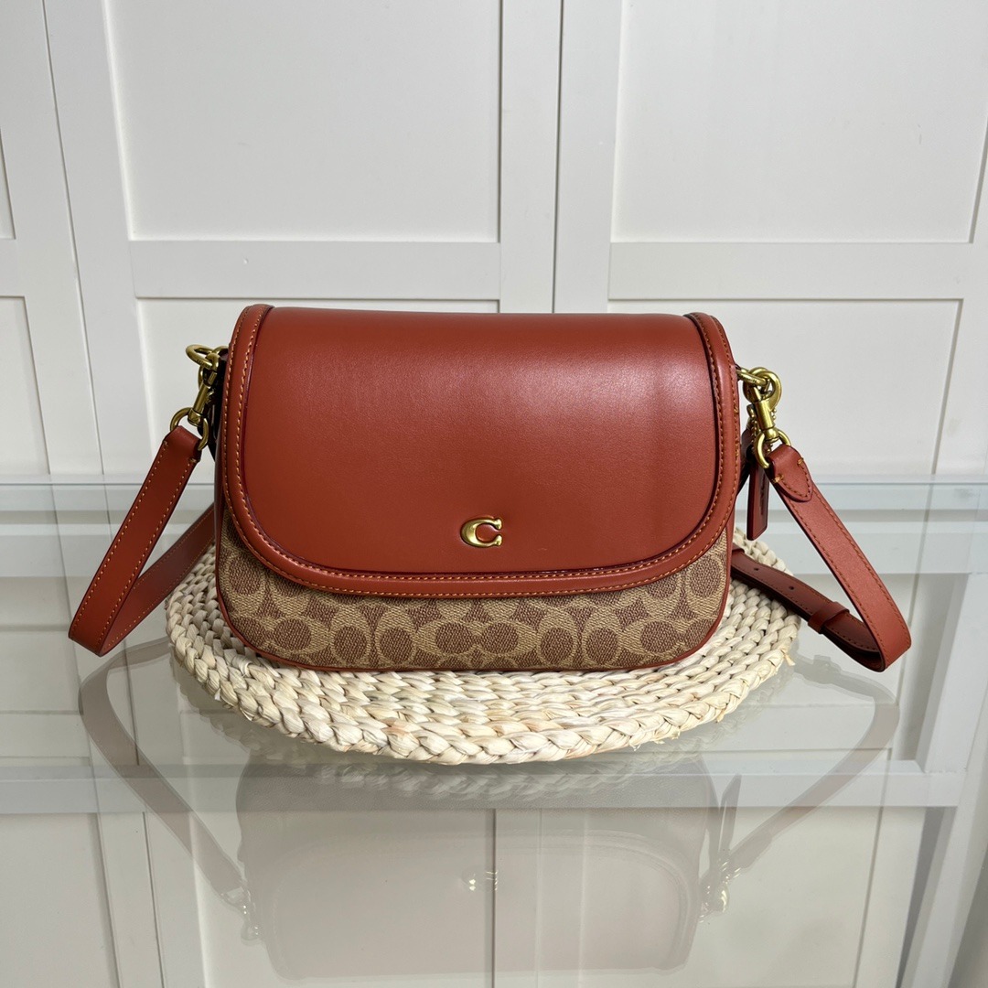 Coach Legacy Shoulder Bag Genuine Cowhide Leather