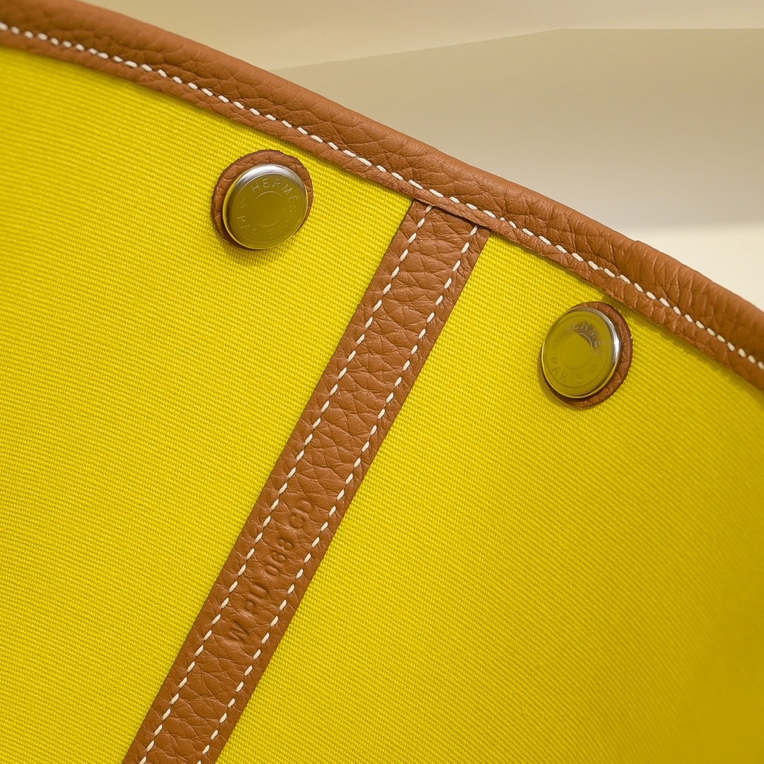 Garden Party 30 Canvas Tote Lemon Yellow Biscuit Lightweight Everyday Bag - Image 3