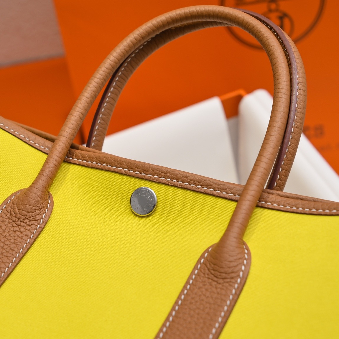 Garden Party 30 Canvas Tote Lemon Yellow Biscuit Lightweight Everyday Bag - Image 4