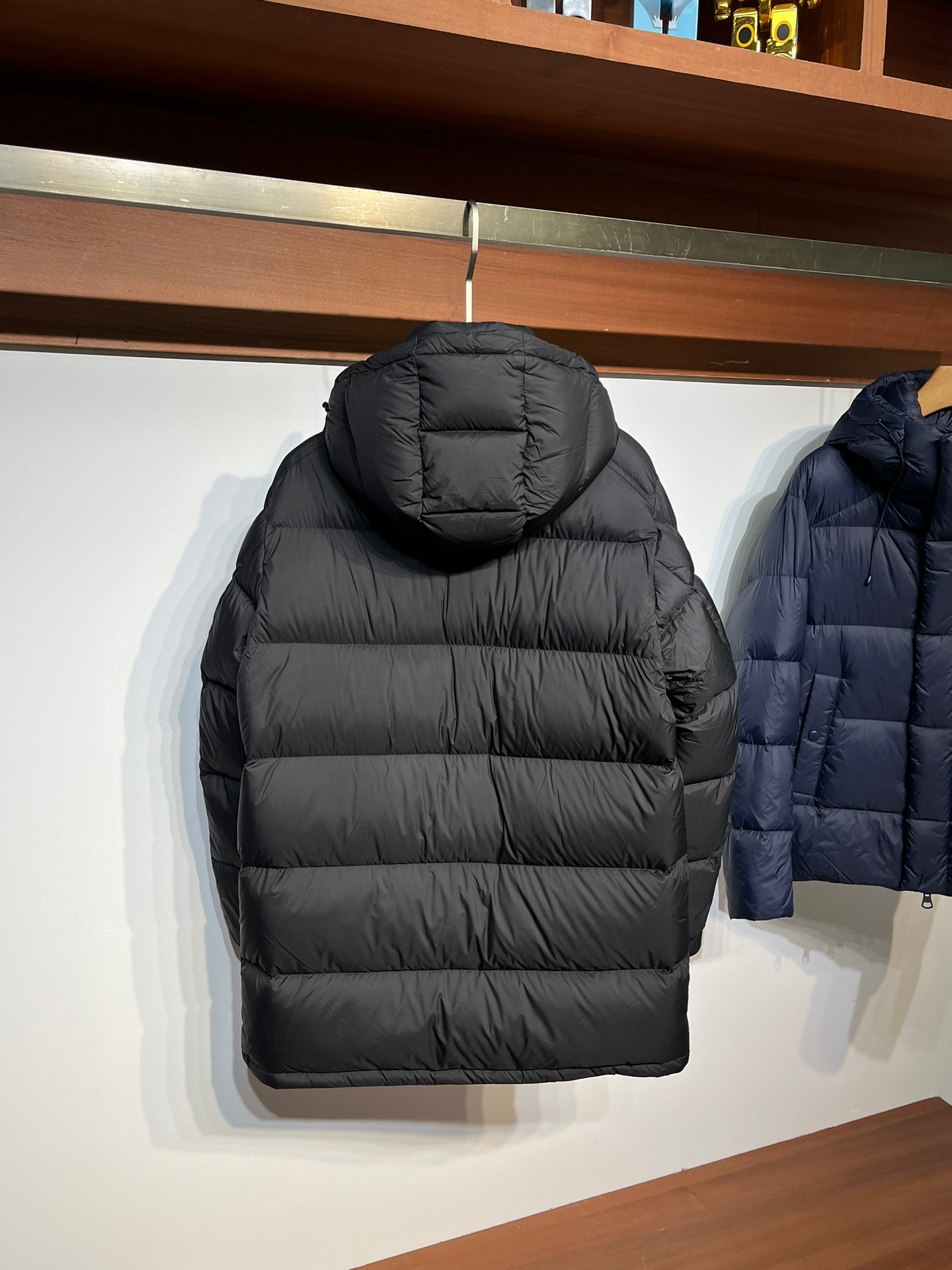 Burberry Boutique Style Mid Length Down Jacket Logo Pattern Edition - Image 5