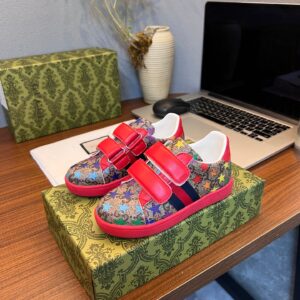 Gucci Kids Shoes Boys and Girls Sheepskin Lined Premium Designer Comfort