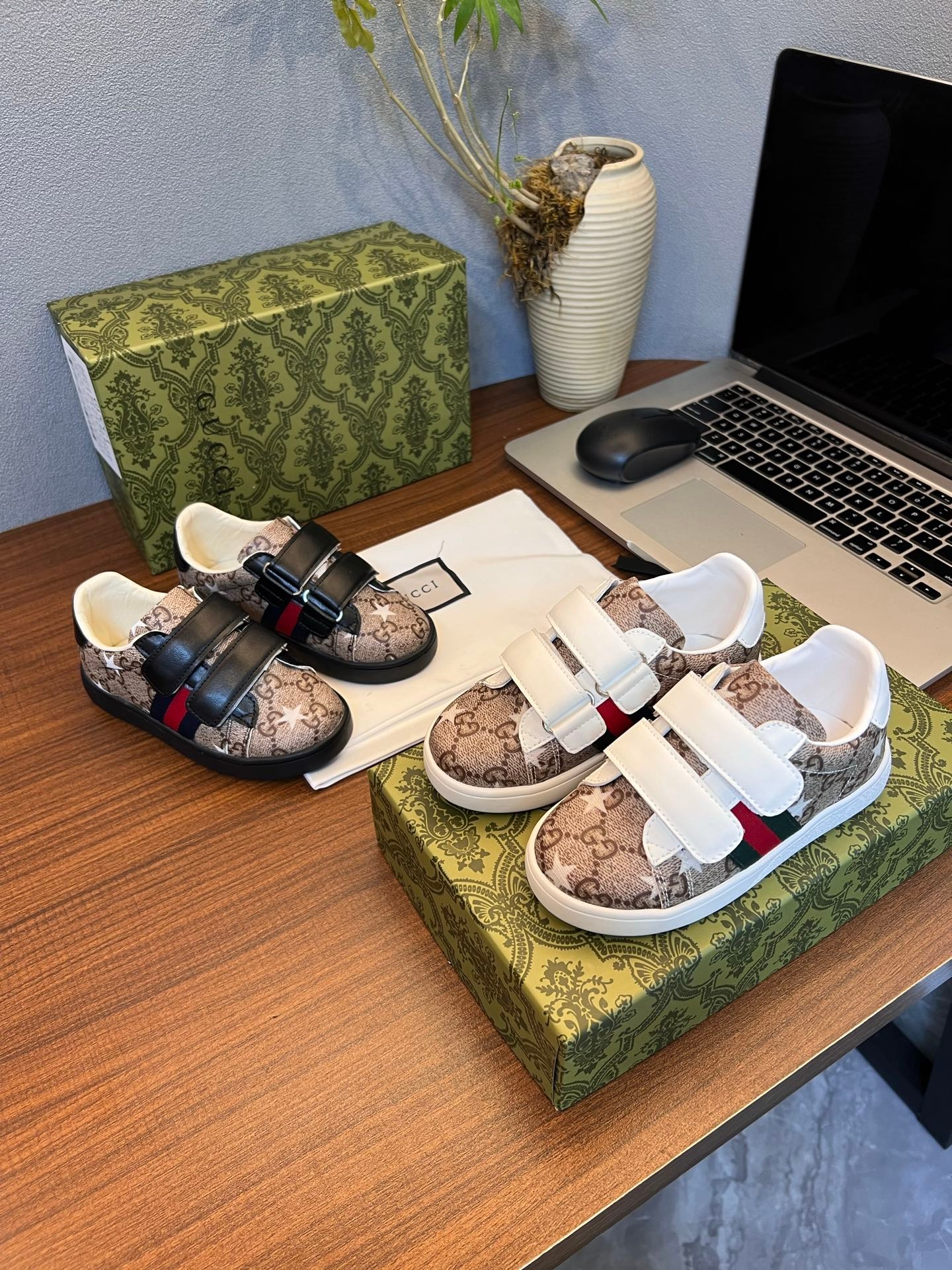 Gucci Kids Shoes Boys and Girls Sheepskin Lining Premium Luxury Comfort - Image 5