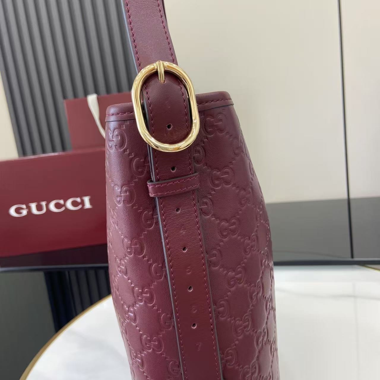 Gucci GG Emblem Bag 2025 Fall Winter Collection Timeless Elegant Design - Image 5