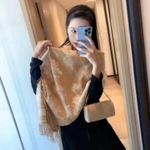 Affordable Sophisticated Elegant Feminine Style