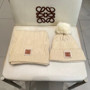Chanel Inspired 2025 Autumn Winter Wool Hat & Scarf Set 100% Wool Luxury Essential