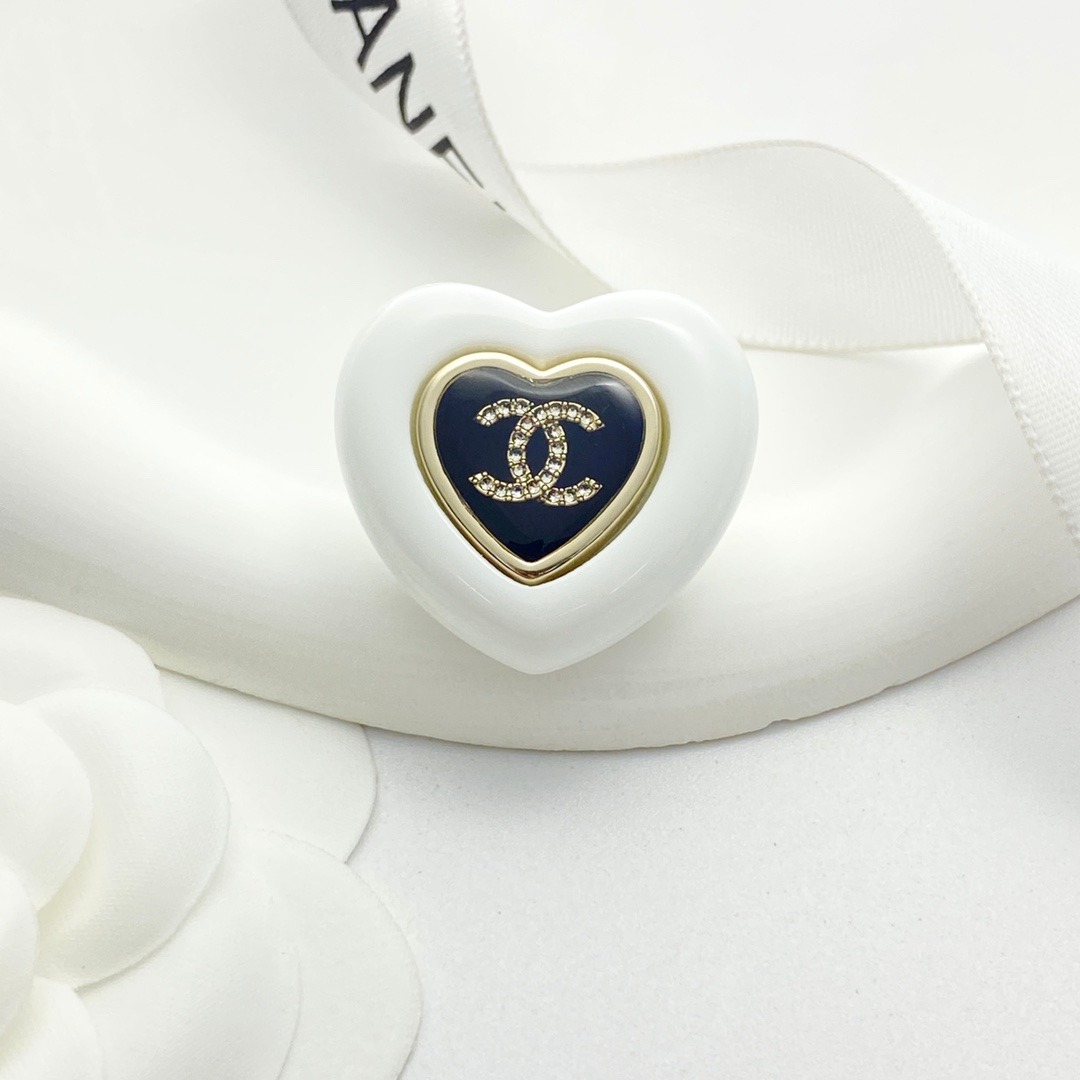 Chanel Black Enamel Double C Heart Brooch A803 Luxury Elegant Piece - Image 3