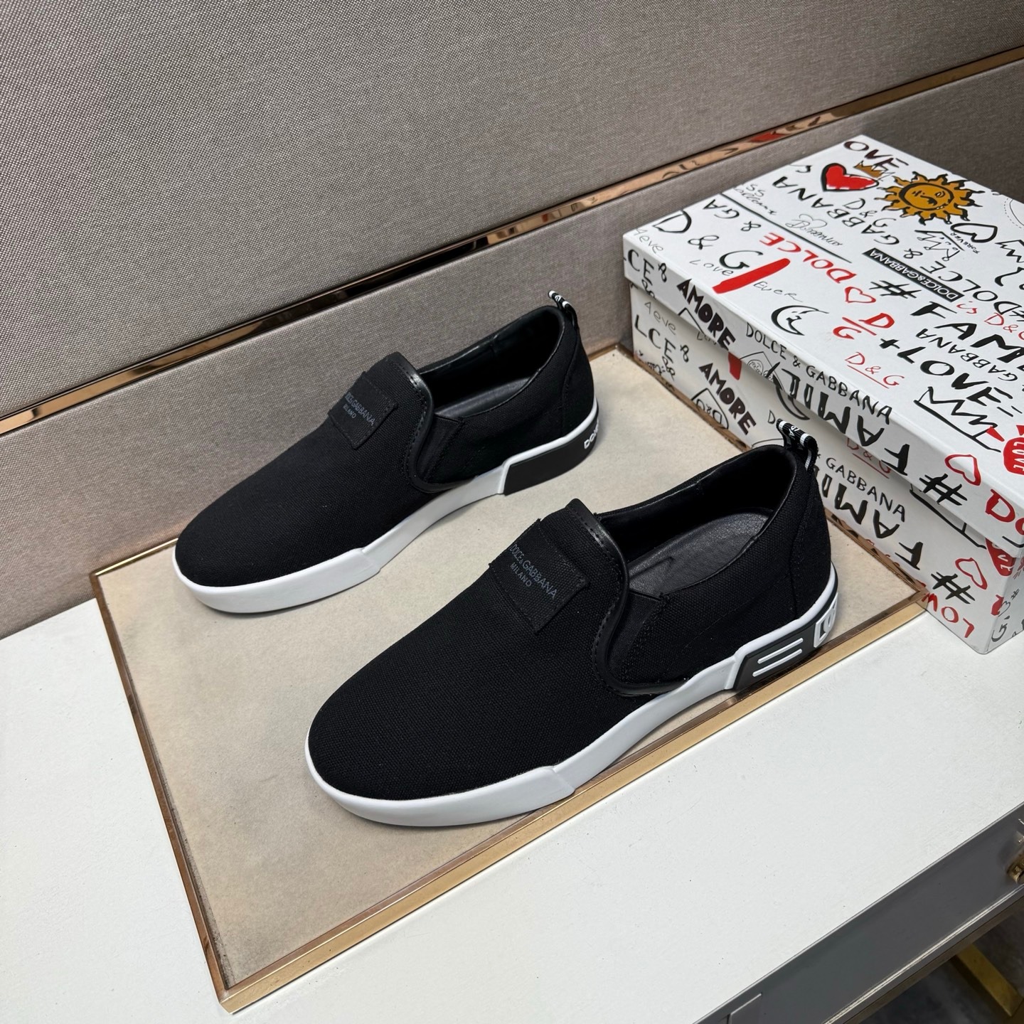 DG Couple Casual Sneakers One Color Sizes 35–44 - Image 4