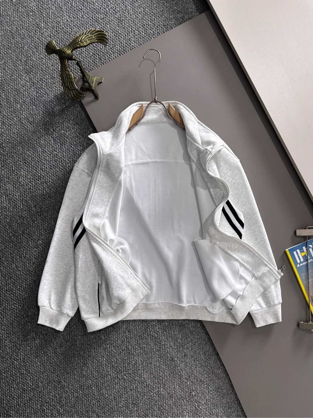 Paris 2025 Autumn Winter New Casual Heavy Duty Suit Premium Set - Image 6